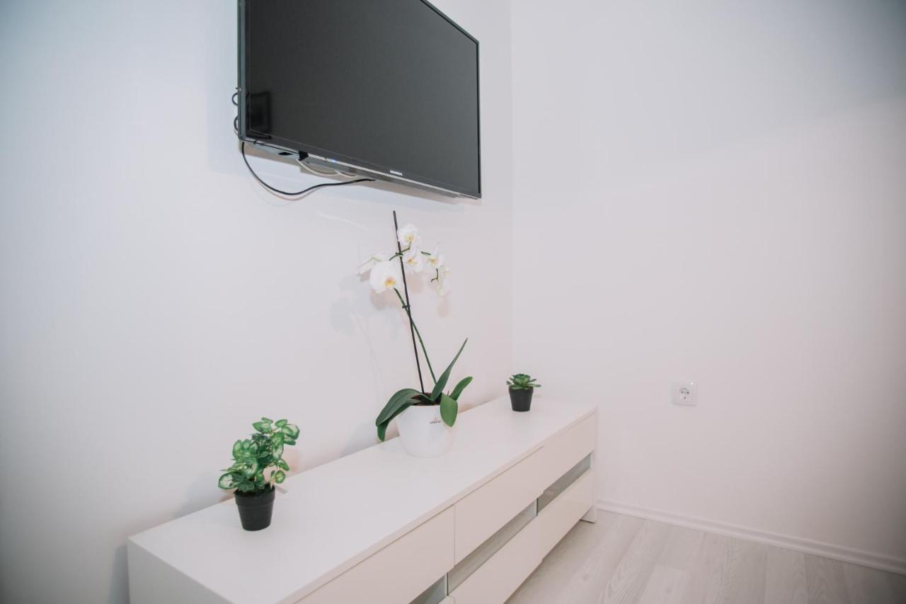 Luxury Apartment Crnjac モスタル エクステリア 写真